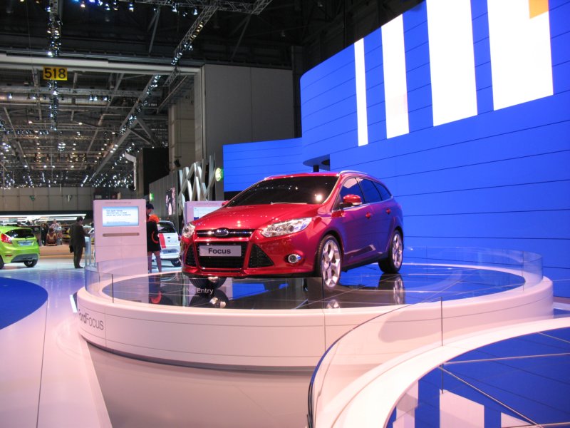 fordfocussw19.jpg