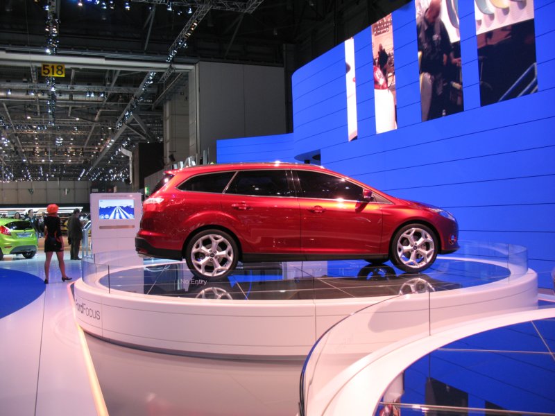 fordfocussw3.jpg