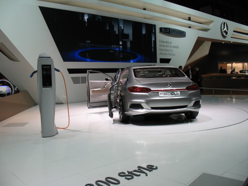 mercedesf800style14.jpg