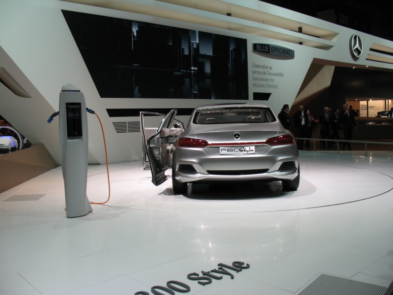 mercedesf800style16.jpg