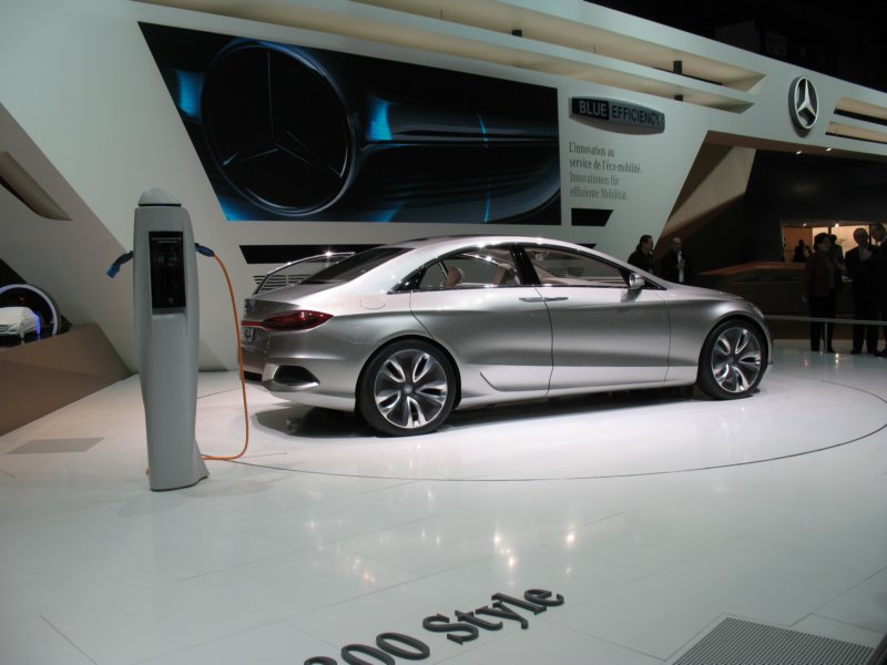 mercedesf800style20.jpg