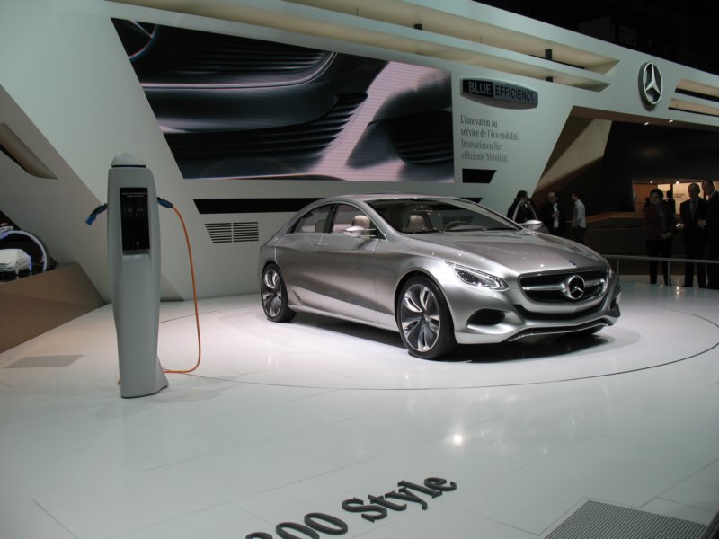 mercedesf800style28.jpg